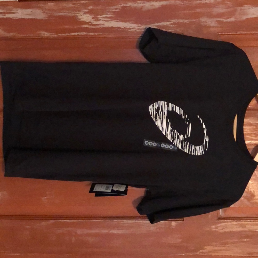 ASICS T-SHIRT